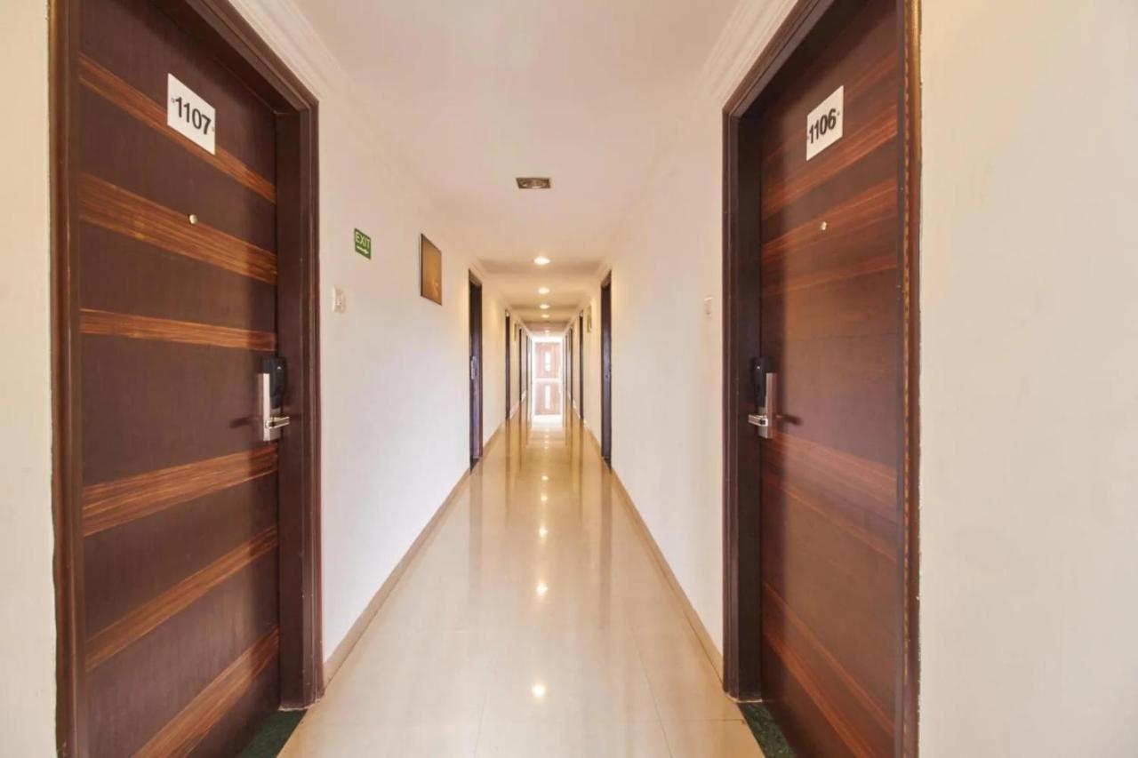 Hotel Shirdi Sai Wada Exteriér fotografie